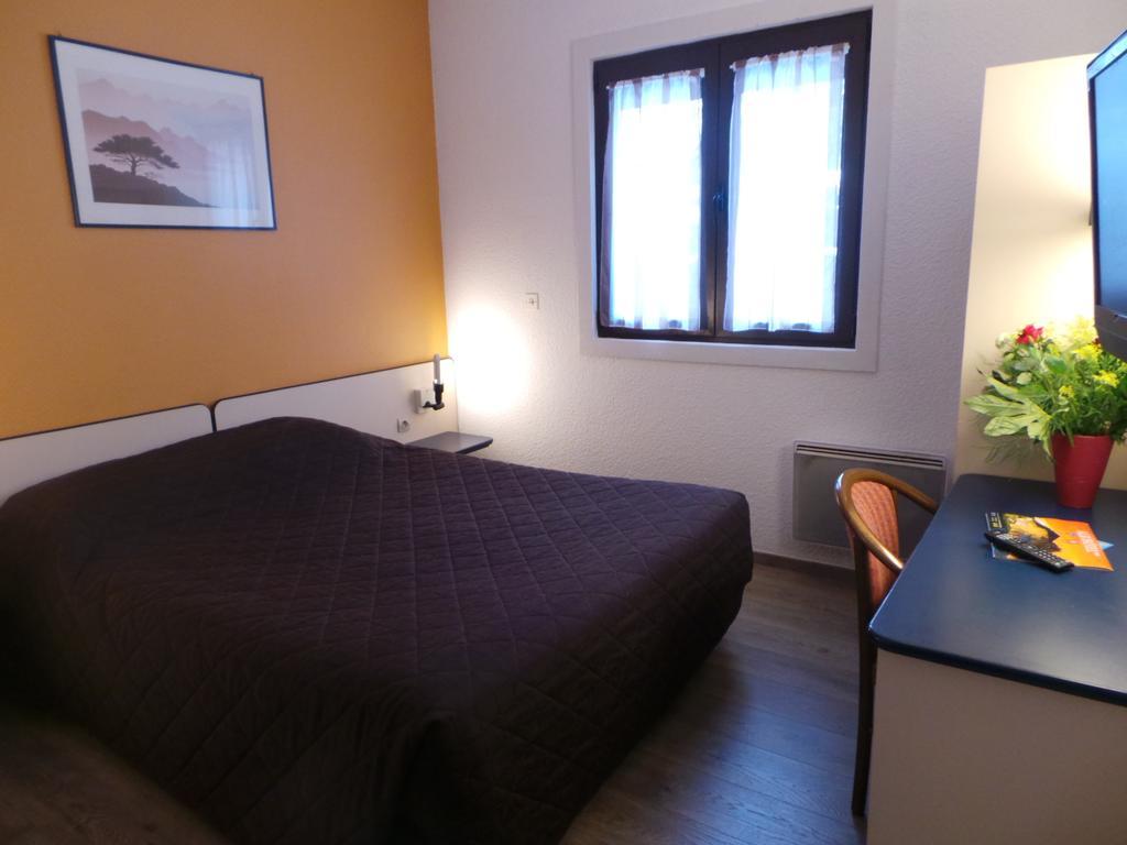 Logis Albhotel Grill Alby-sur-Cheran Szoba fotó
