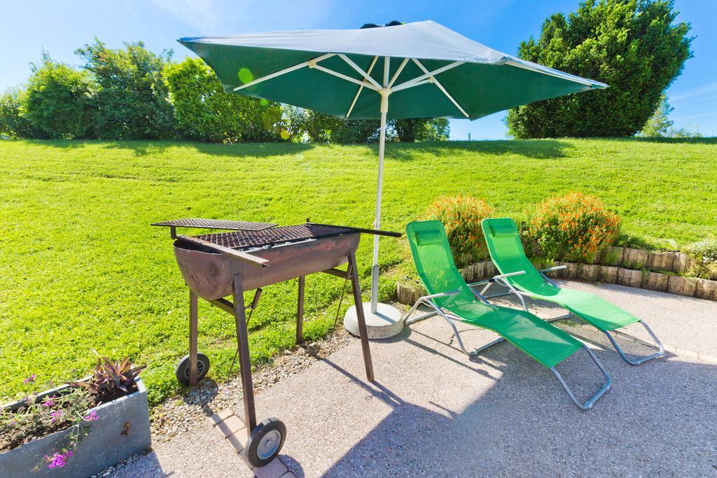 Logis Albhotel Grill Alby-sur-Cheran Kültér fotó