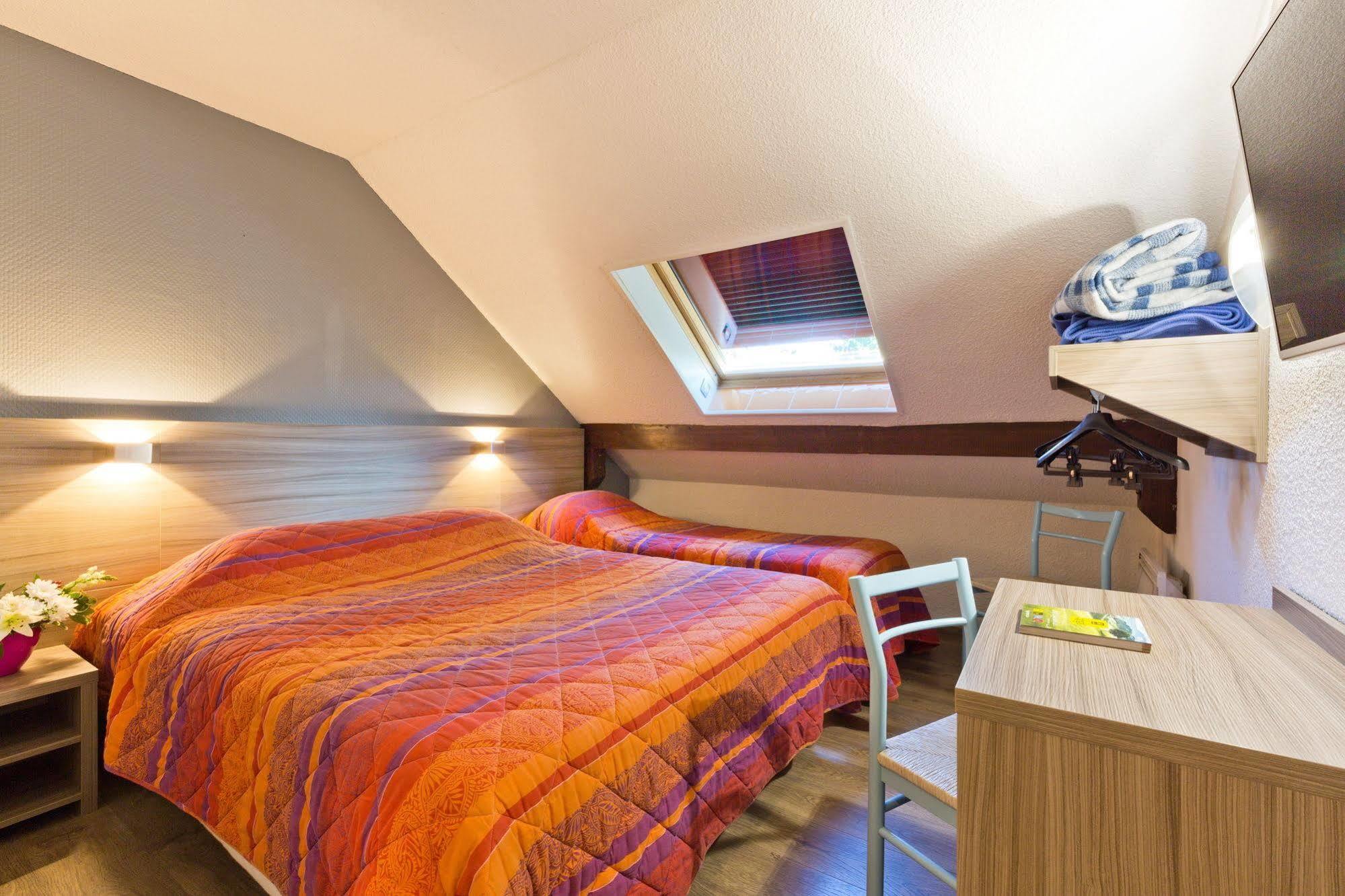 Logis Albhotel Grill Alby-sur-Cheran Kültér fotó