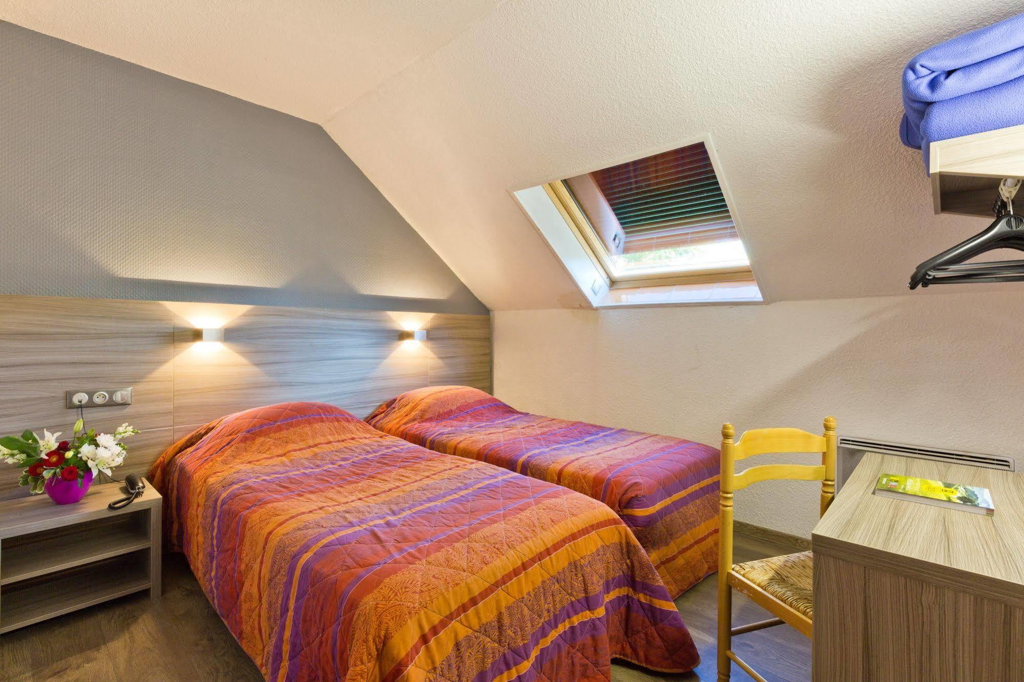 Logis Albhotel Grill Alby-sur-Cheran Kültér fotó